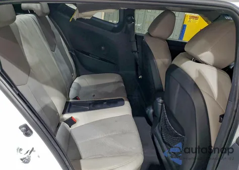 2014 Hyundai Veloster z USA, uszkodzony, nr VIN KMHTC6AD9EU196010